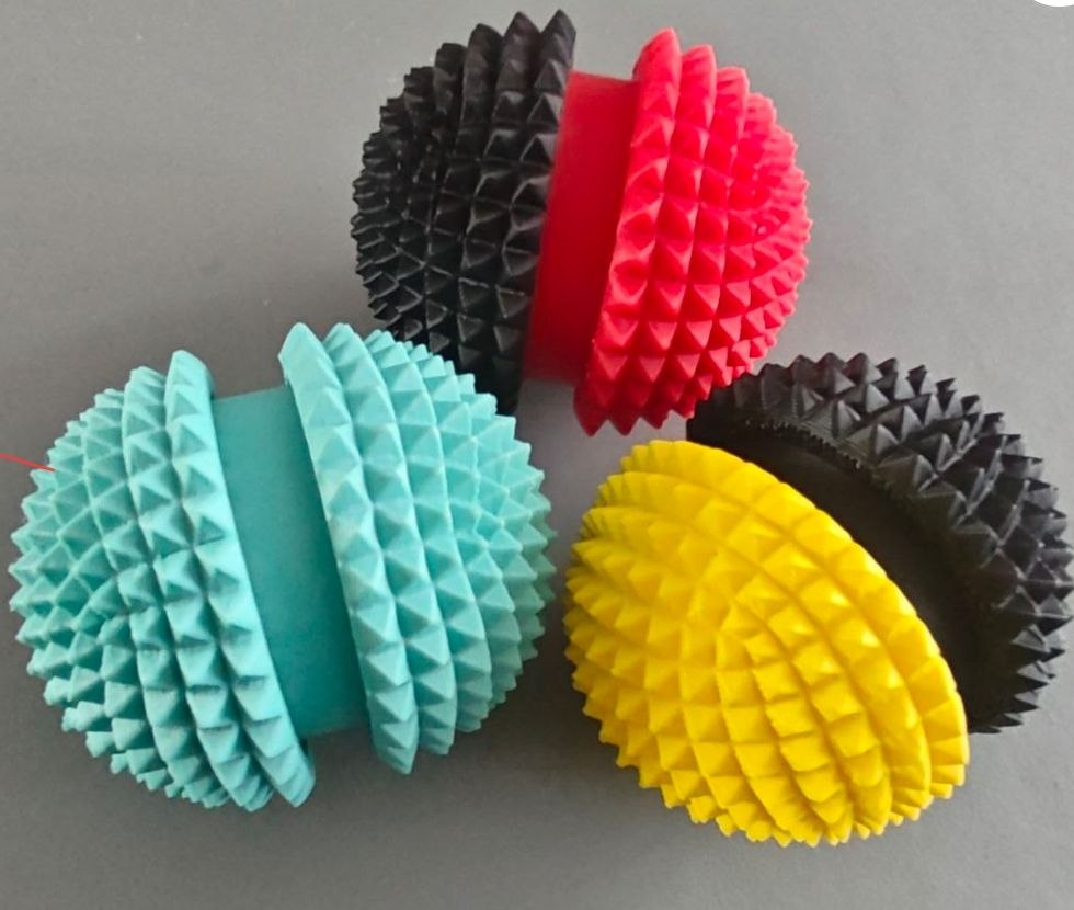 🔵 Spiky Clicky Balls Fidget Toy