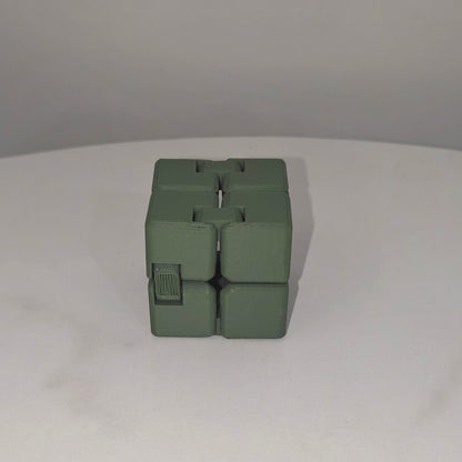 ♾️ Infinity Cube Fidget Toy
